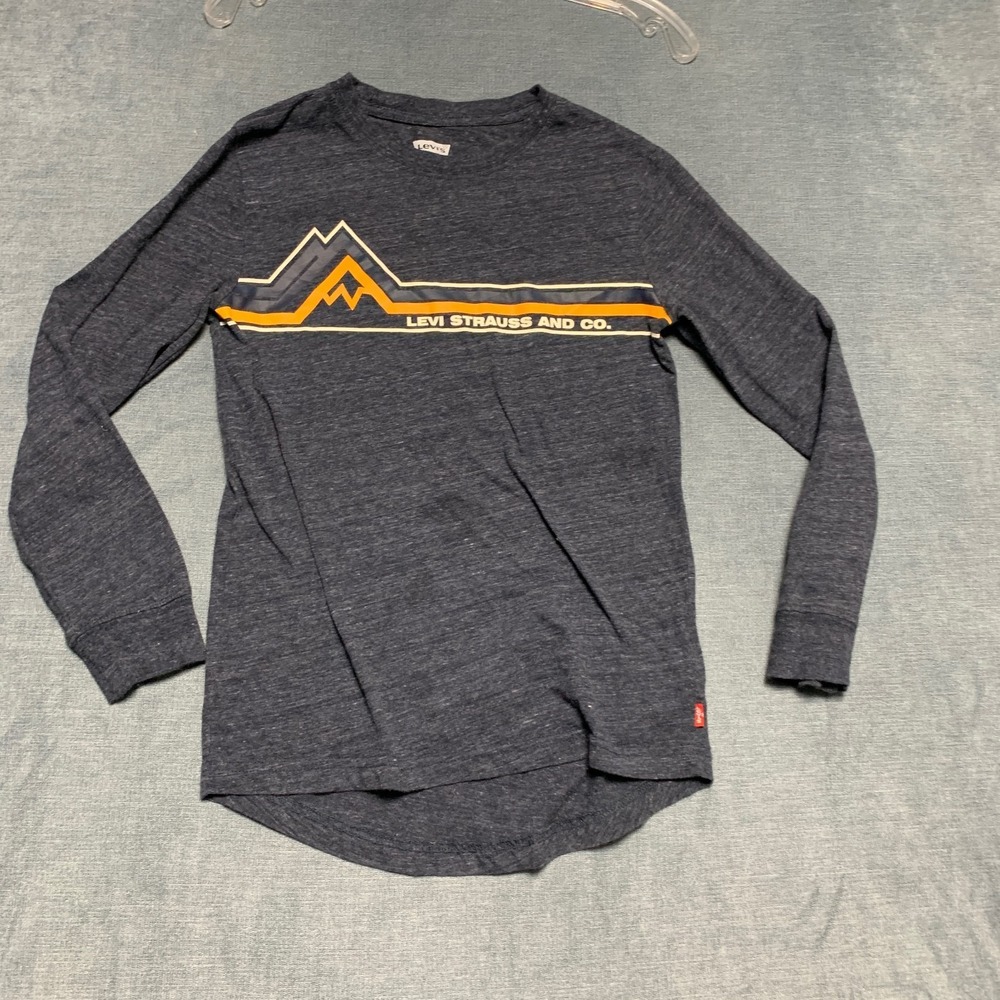 Levi's T-Shirt Boys Medium Dark Gray Heather Mountain Logo Crew Neck Performance